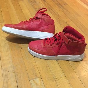 Nike Air Force 1 basketball sneakers, red, size 12